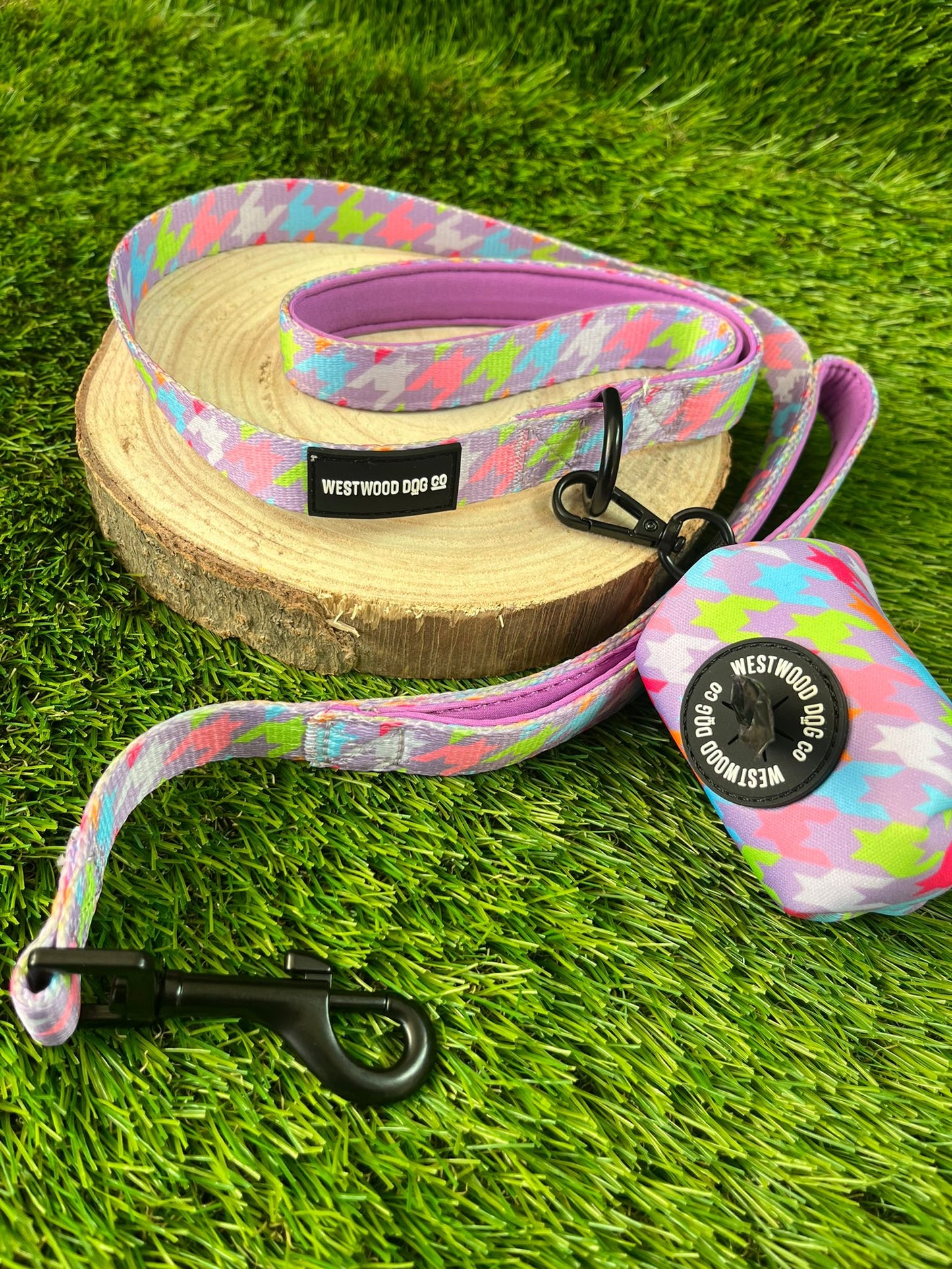 Westwood Dog Co Lead - Bubblegum Houndstooth Print