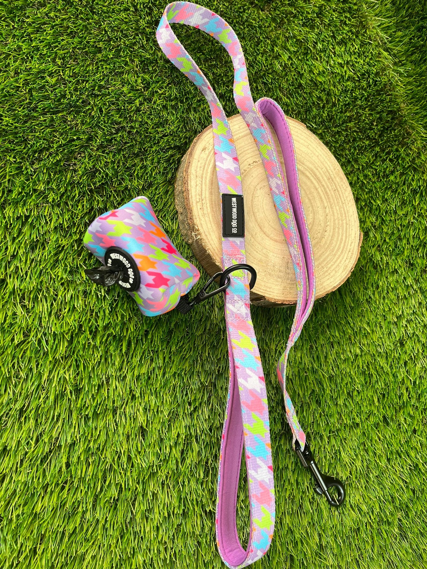 Westwood Dog Co Lead - Bubblegum Houndstooth Print