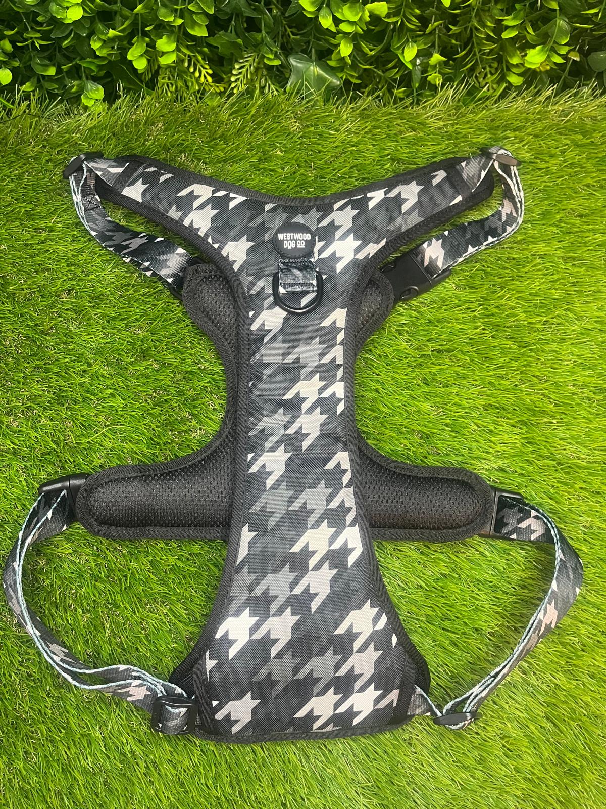 Westwood Dog Co Harness - BIG BREEDS - Monochrome Houndstooth Print